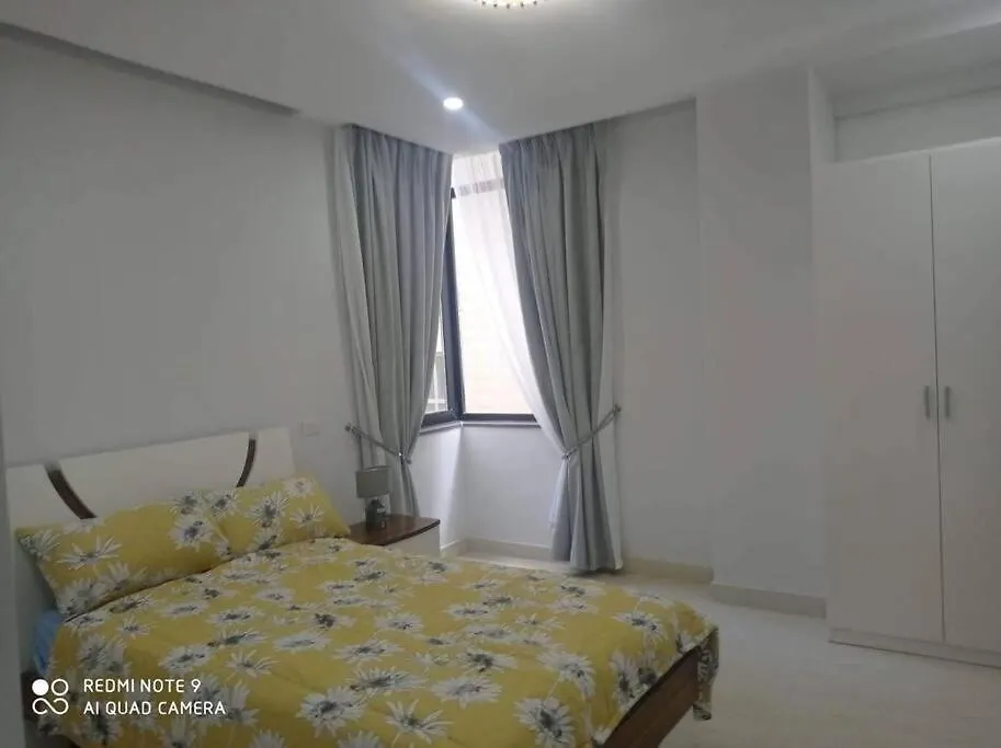 Lovely Apt 2Bd 2Ba+Dsq - Walking Dist To Un-Eca, Addis Ababa Apartment